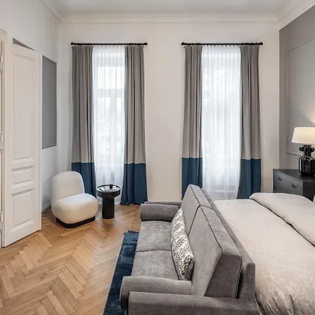 River Dance By Adrez 프라하