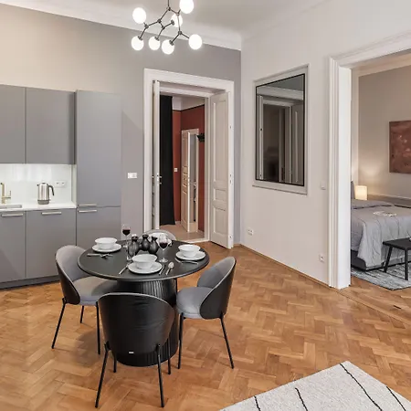 아파트호텔 River Dance By Adrez